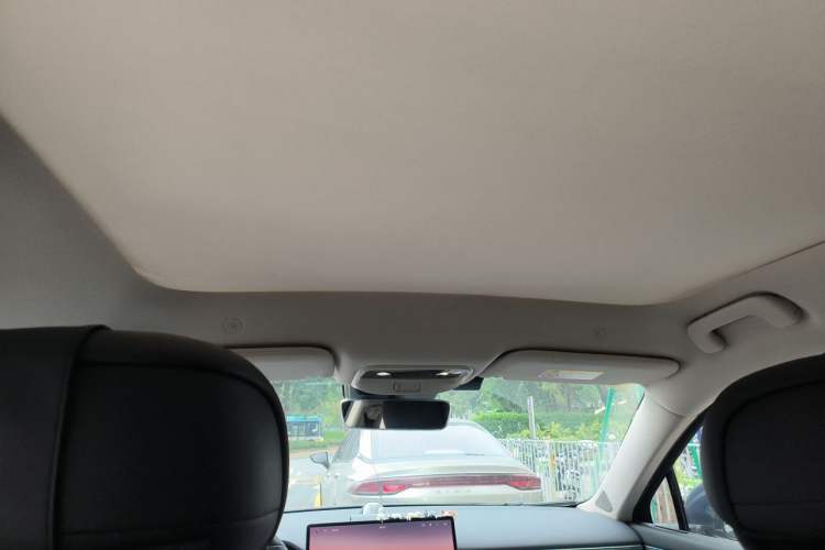 Used Hima AITO M5 2022 Range-Extended Rear-Drive Standard Version Headliner