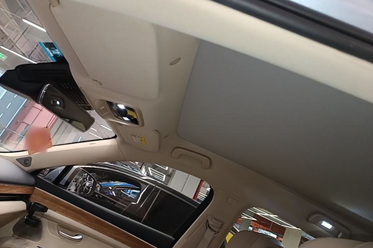 Used Hima AITO M5 2022 Pure Electric Rear-Drive Standard Edition Headliner
