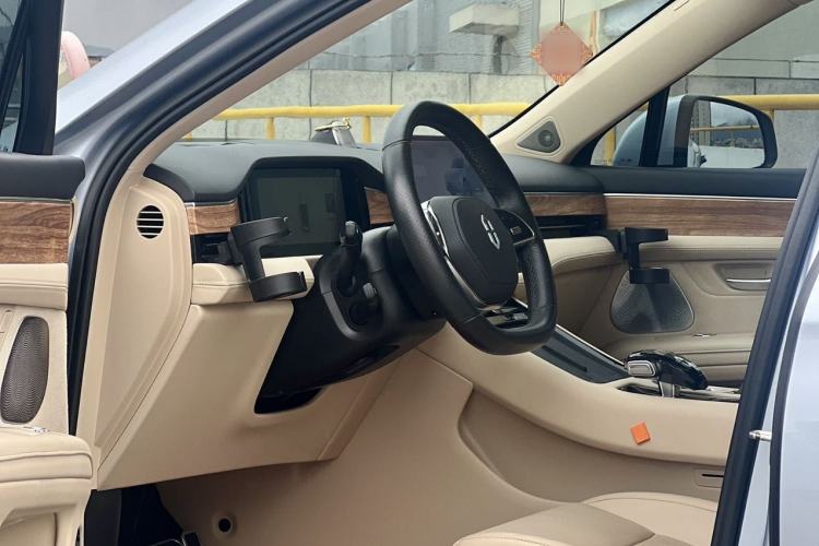 Used Hima AITO M5 2022 Pure Electric Rear-Drive Standard Edition Interior 1