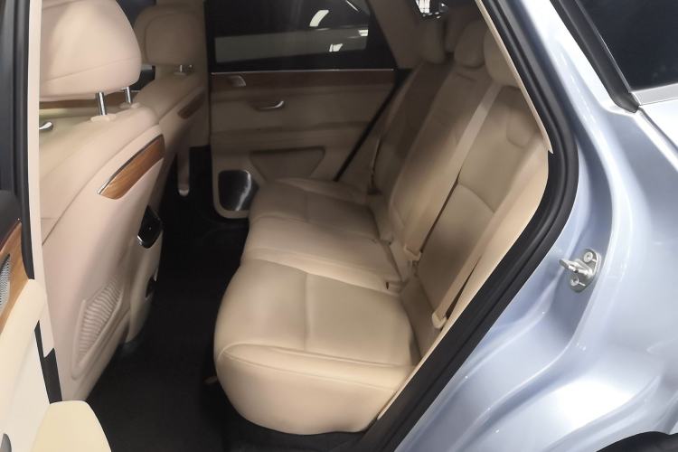 Used Hima AITO M5 2022 Pure Electric All-Wheel-Drive Performance Edition Interior 2