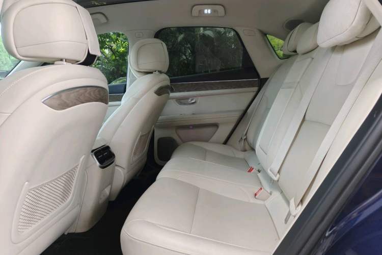 Used Hima AITO M5 2022 Extended-Range Four-Wheel Drive Performance Version Interior 3