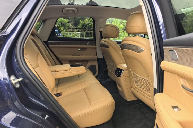 Used Hima AITO M5 2022 Extended-Range Four-Wheel Drive Ultimate Edition Interior 3