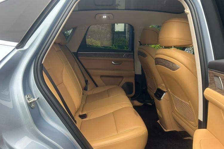Used Hima AITO M5 2022 Extended-Range Four-Wheel Drive Flagship Edition Interior 4
