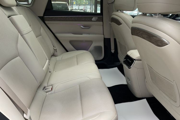 Used Hima AITO M5 2022 Extended-Range Four-Wheel Drive Flagship Edition Interior 4