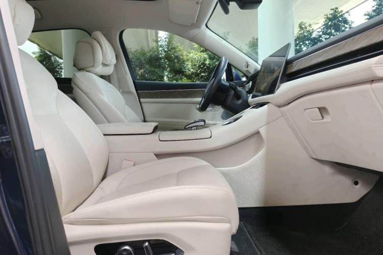 Used Hima AITO M5 2022 Extended-Range Four-Wheel Drive Performance Version Interior 6