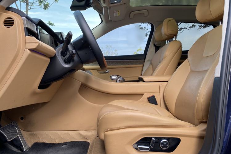 Used Hima AITO M5 2022 Extended-Range Four-Wheel Drive Flagship Edition Interior 6