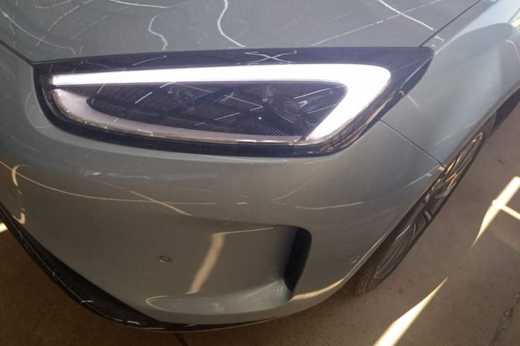 Used Hima AITO M5 2022 Pure Electric All-Wheel-Drive Performance Edition Left Front Headlight