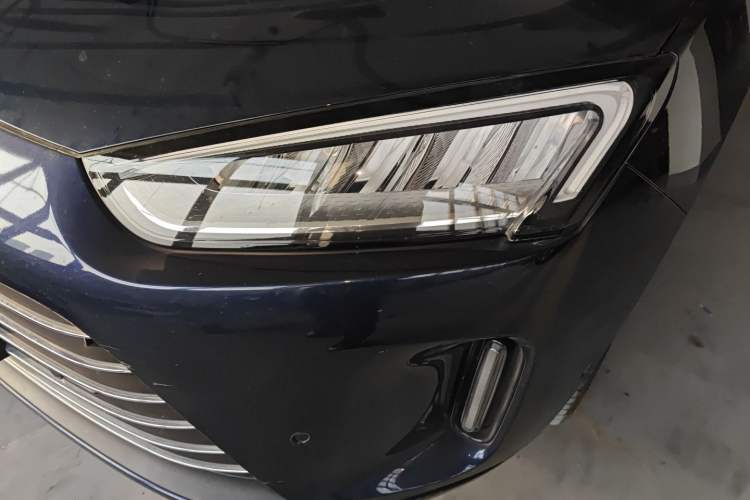 Used Hima AITO M5 2022 Extended-Range Four-Wheel Drive Ultimate Edition Left Front Headlight