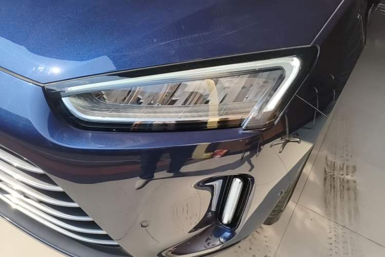 Used Hima AITO M5 2022 Extended-Range Four-Wheel Drive Ultimate Edition Left Front Headlight