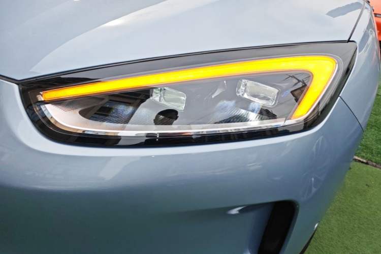 Used Hima AITO M5 2022 Pure Electric Rear-Drive Standard Edition Left Front Headlight