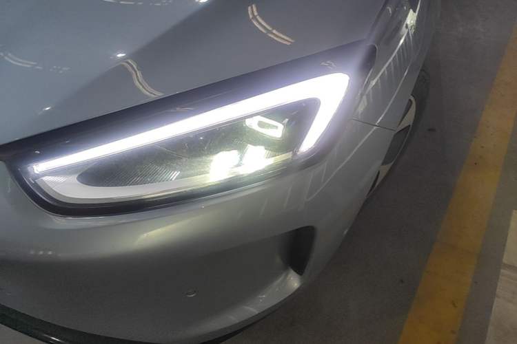 Used Hima AITO M5 2022 Pure Electric Rear-Drive Standard Edition Left Front Headlight