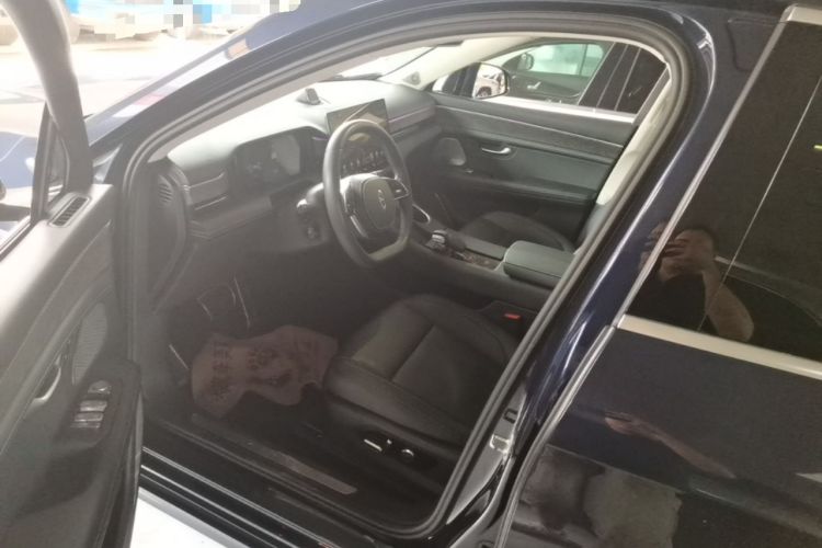 Used Hima AITO M5 2022 Extended-Range Four-Wheel Drive Performance Version Left Front Seat