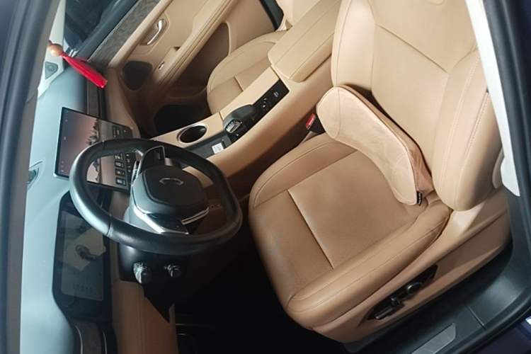 Used Hima AITO M5 2022 Range-Extended Rear-Drive Standard Version Left Front Seat