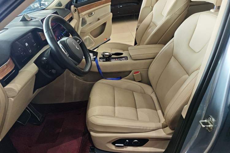 Used Hima AITO M5 2022 Pure Electric All-Wheel-Drive Performance Edition Left Front Seat