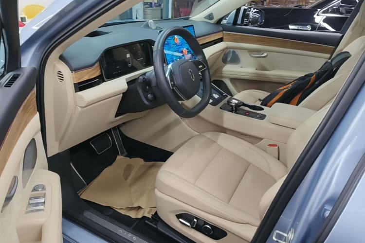 Used Hima AITO M5 2022 Pure Electric All-Wheel-Drive Performance Edition Left Front Seat