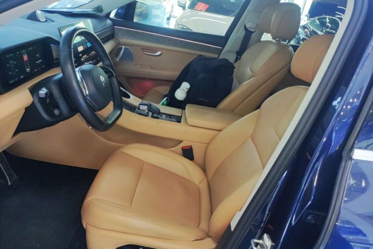 Used Hima AITO M5 2022 Extended-Range Four-Wheel Drive Ultimate Edition Left Front Seat