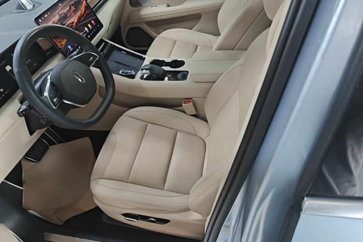 Used Hima AITO M5 2022 Pure Electric Rear-Drive Standard Edition Left Front Seat