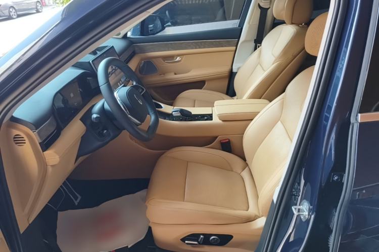 Used Hima AITO M5 2022 Extended-Range Four-Wheel Drive Ultimate Edition Left Front Seat