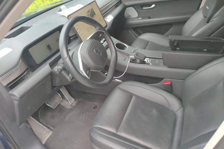 Used Hima AITO M5 2022 Extended-Range Four-Wheel Drive Performance Version Left Front Seat