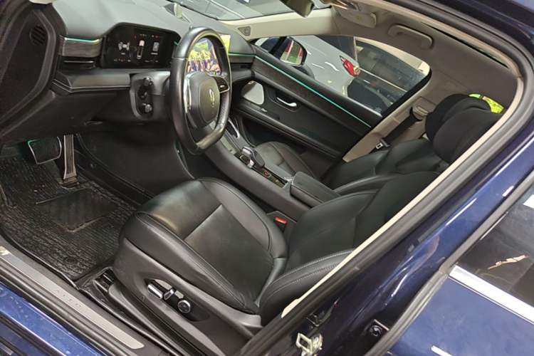 Used Hima AITO M5 2022 Extended-Range Four-Wheel Drive Ultimate Edition Left Front Seat