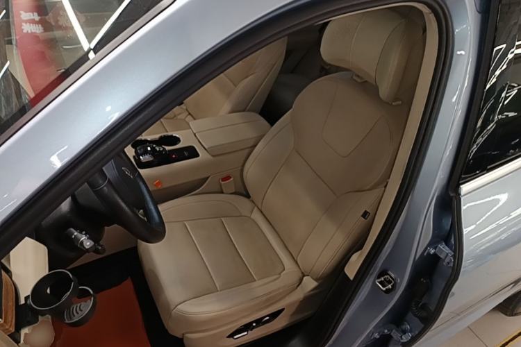 Used Hima AITO M5 2022 Pure Electric Rear-Drive Standard Edition Left Front Seat