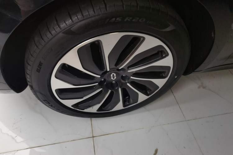 Used Hima AITO M5 2022 Extended-Range Four-Wheel Drive Performance Version Left Front Wheel Hub