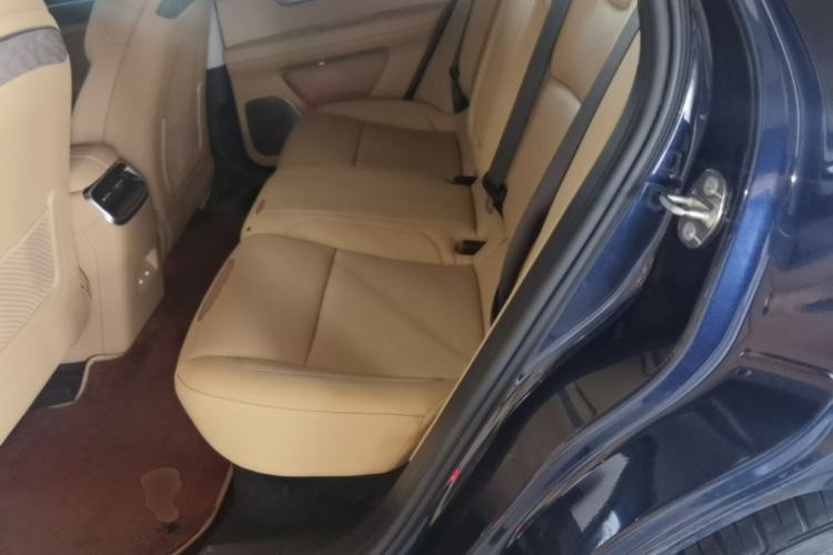 Used Hima AITO M5 2022 Extended-Range Four-Wheel Drive Ultimate Edition Left Rear Seat
