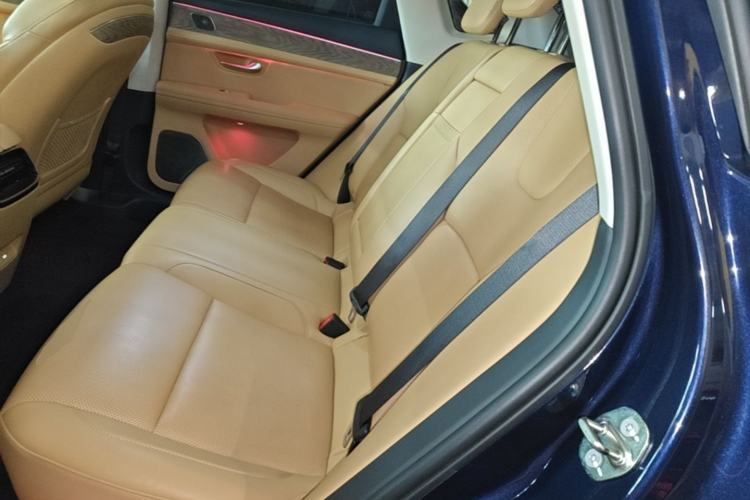 Used Hima AITO M5 2022 Extended-Range Four-Wheel Drive Performance Version Left Rear Seat