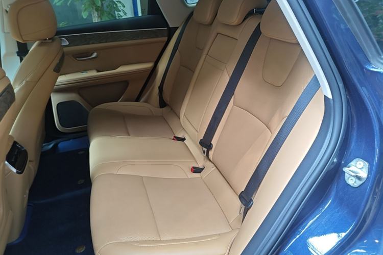 Used Hima AITO M5 2022 Extended-Range Four-Wheel Drive Ultimate Edition Left Rear Seat