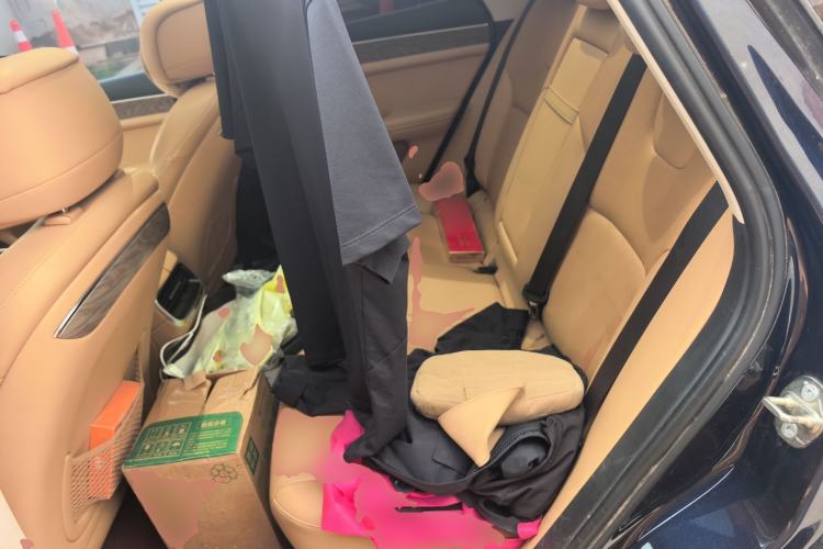 Used Hima AITO M5 2022 Extended-Range Four-Wheel Drive Performance Version Left Rear Seat