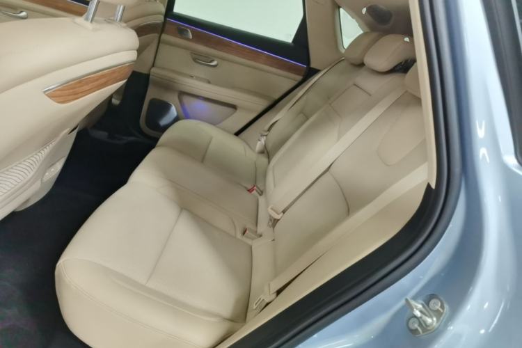 Used Hima AITO M5 2022 Pure Electric Rear-Drive Standard Edition Left Rear Seat
