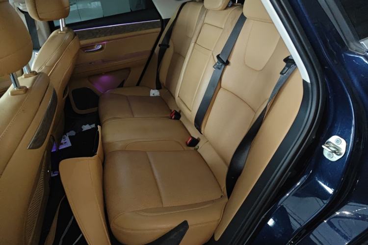 Used Hima AITO M5 2022 Extended-Range Four-Wheel Drive Ultimate Edition Left Rear Seat