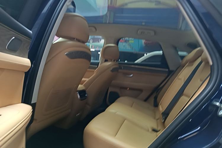 Used Hima AITO M5 2022 Range-Extended Rear-Drive Standard Version Left Rear Seat