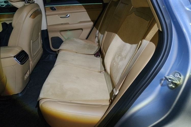 Used Hima AITO M5 2022 Pure Electric Rear-Drive Standard Edition Left Rear Seat