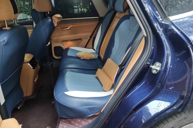 Used Hima AITO M5 2022 Range-Extended Rear-Drive Standard Version Left Rear Seat