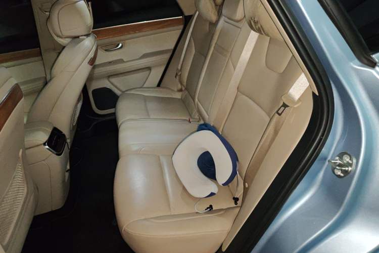 Used Hima AITO M5 2022 Pure Electric Rear-Drive Standard Edition Left Rear Seat