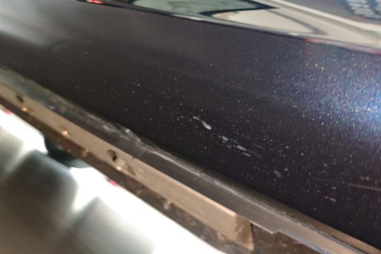 Used Hima AITO M5 2022 Extended-Range Four-Wheel Drive Performance Version Left Side Sill