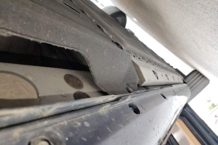 Used Hima AITO M5 2022 Extended-Range Four-Wheel Drive Flagship Edition Left Side Sill