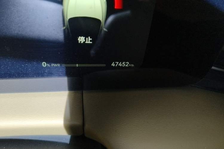 Used Hima AITO M5 2022 Pure Electric Rear-Drive Standard Edition Odometer Close Up