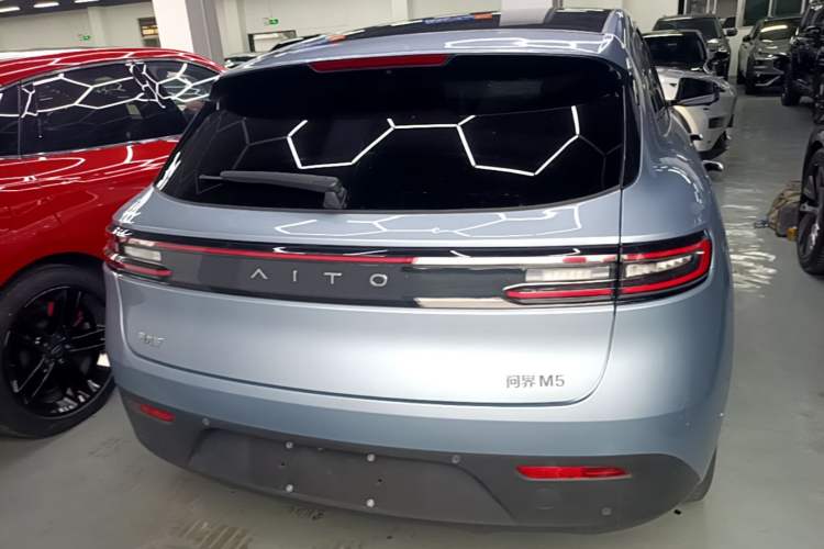 Used Hima AITO M5 2022 Extended-Range Four-Wheel Drive Flagship Edition Rear