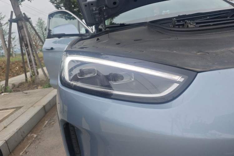 Used Hima AITO M5 2022 Pure Electric Rear-Drive Standard Edition Right Front Headlight