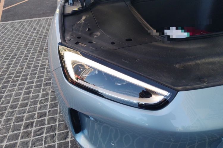 Used Hima AITO M5 2022 Pure Electric All-Wheel-Drive Performance Edition Right Front Headlight