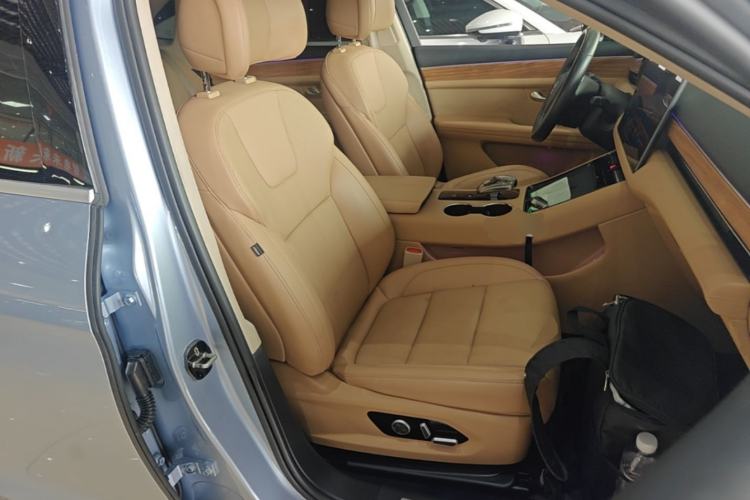 Used Hima AITO M5 2022 Pure Electric Rear-Drive Standard Edition Right Front Seat