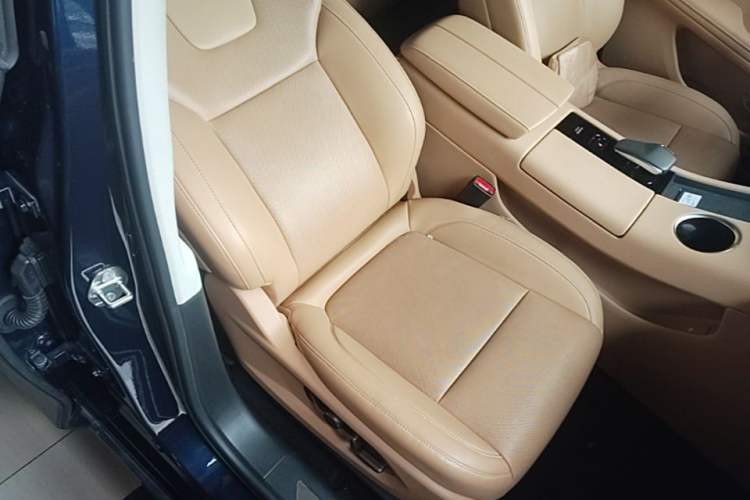 Used Hima AITO M5 2022 Range-Extended Rear-Drive Standard Version Right Front Seat