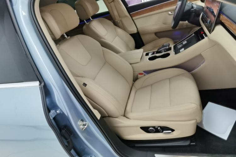 Used Hima AITO M5 2022 Pure Electric Rear-Drive Standard Edition Right Front Seat