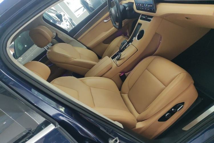 Used Hima AITO M5 2022 Extended-Range Four-Wheel Drive Flagship Edition Right Front Seat