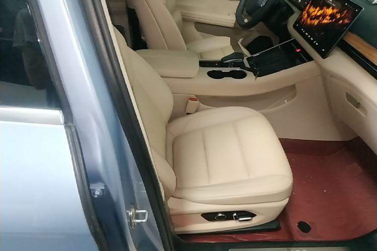 Used Hima AITO M5 2022 Pure Electric Rear-Drive Standard Edition Right Front Seat