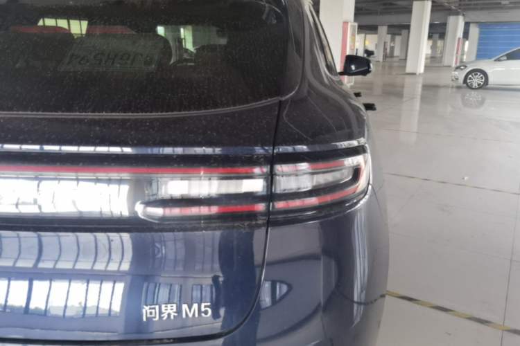 Used Hima AITO M5 2022 Extended-Range Four-Wheel Drive Ultimate Edition Right Rear Taillight