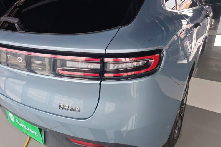 Used Hima AITO M5 2022 Extended-Range Four-Wheel Drive Flagship Edition Right Rear Taillight