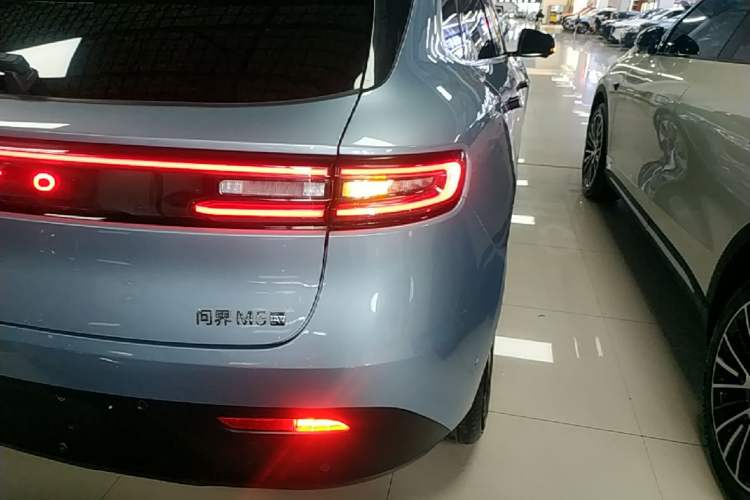 Used Hima AITO M5 2022 Pure Electric Rear-Drive Standard Edition Right Rear Taillight